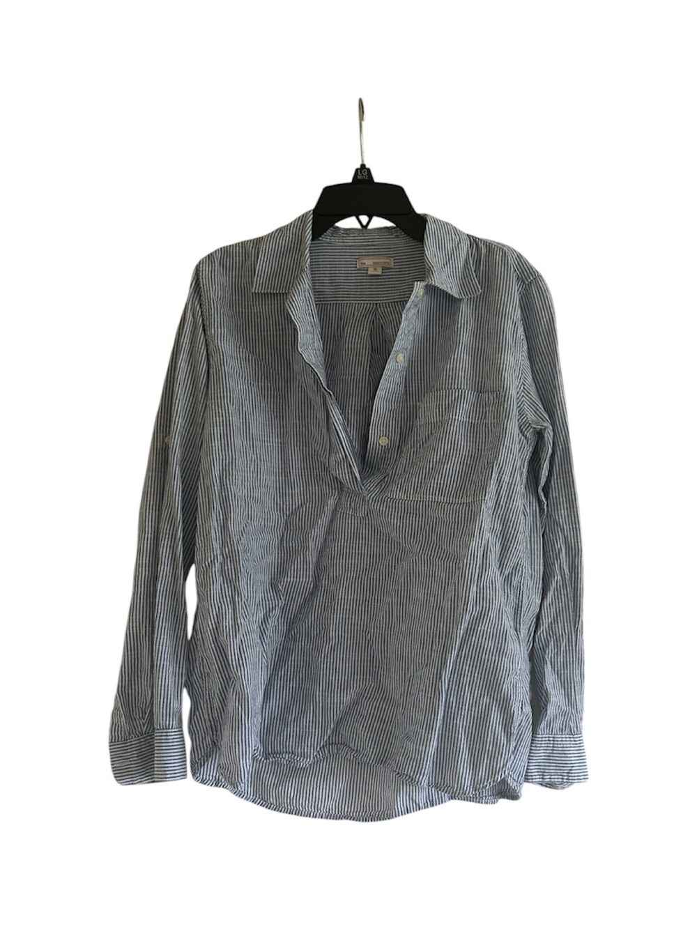 GAP Pinstripe Navy Blue and White Half Button-Down Size XS Long Sleeve Shirt